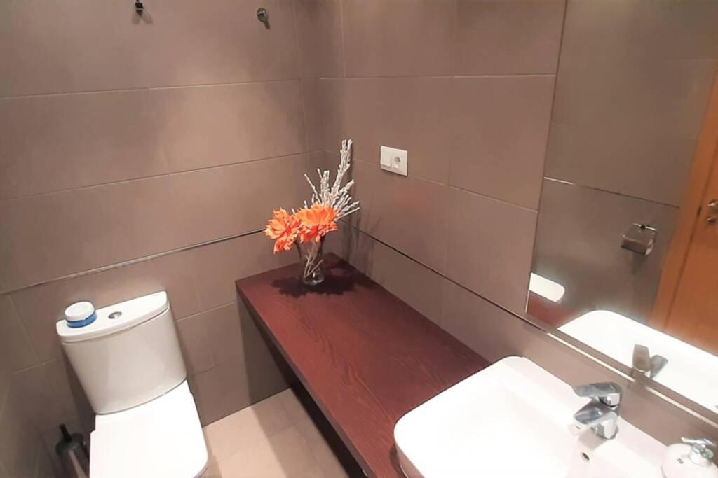 Apartamento Playa Foz Con Piscina Y Parking 010アパートメント エクステリア 写真
